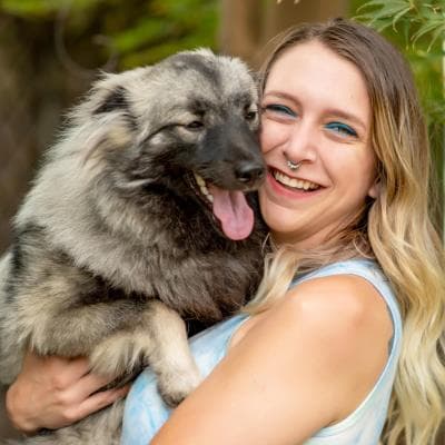 Sharon Graciano, owner of Sharebear Pet Care